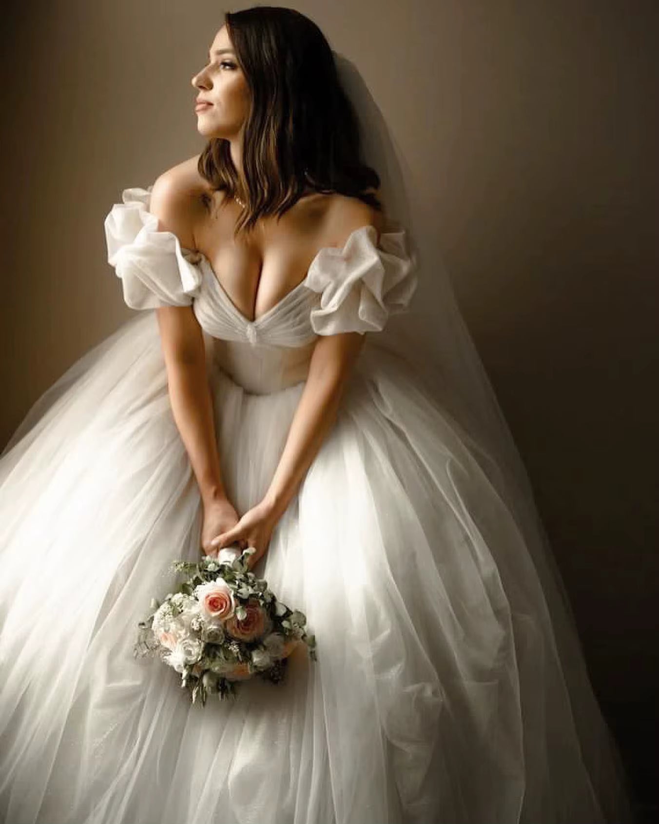 Wedding Dress,  Blush Pink Wedding Gowns Ruffles -Hem A-line Tulle Bridal Dress Lace Up A Voluminous Tulle Gowns